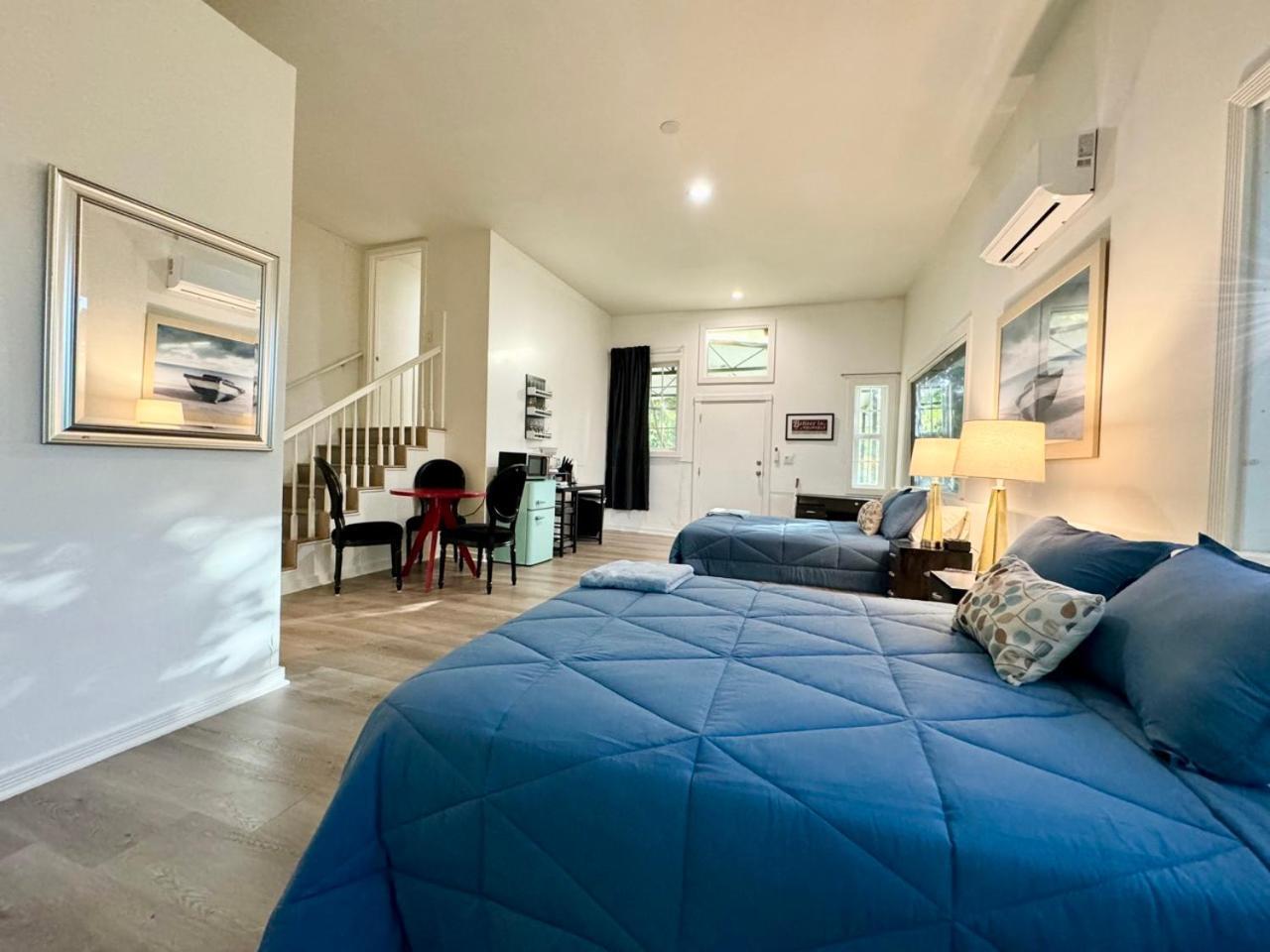 Habitación en casa particular #universal